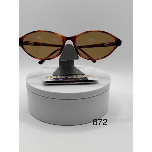 Vintage Y2K Eyeglasses Narrow Flat Cat Eye Style Brown Lens Tortoise Frame #872 main image 7